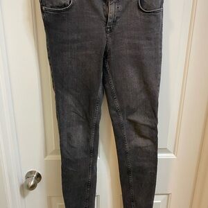 Zara Black Women's Skinny Jeans- size 6